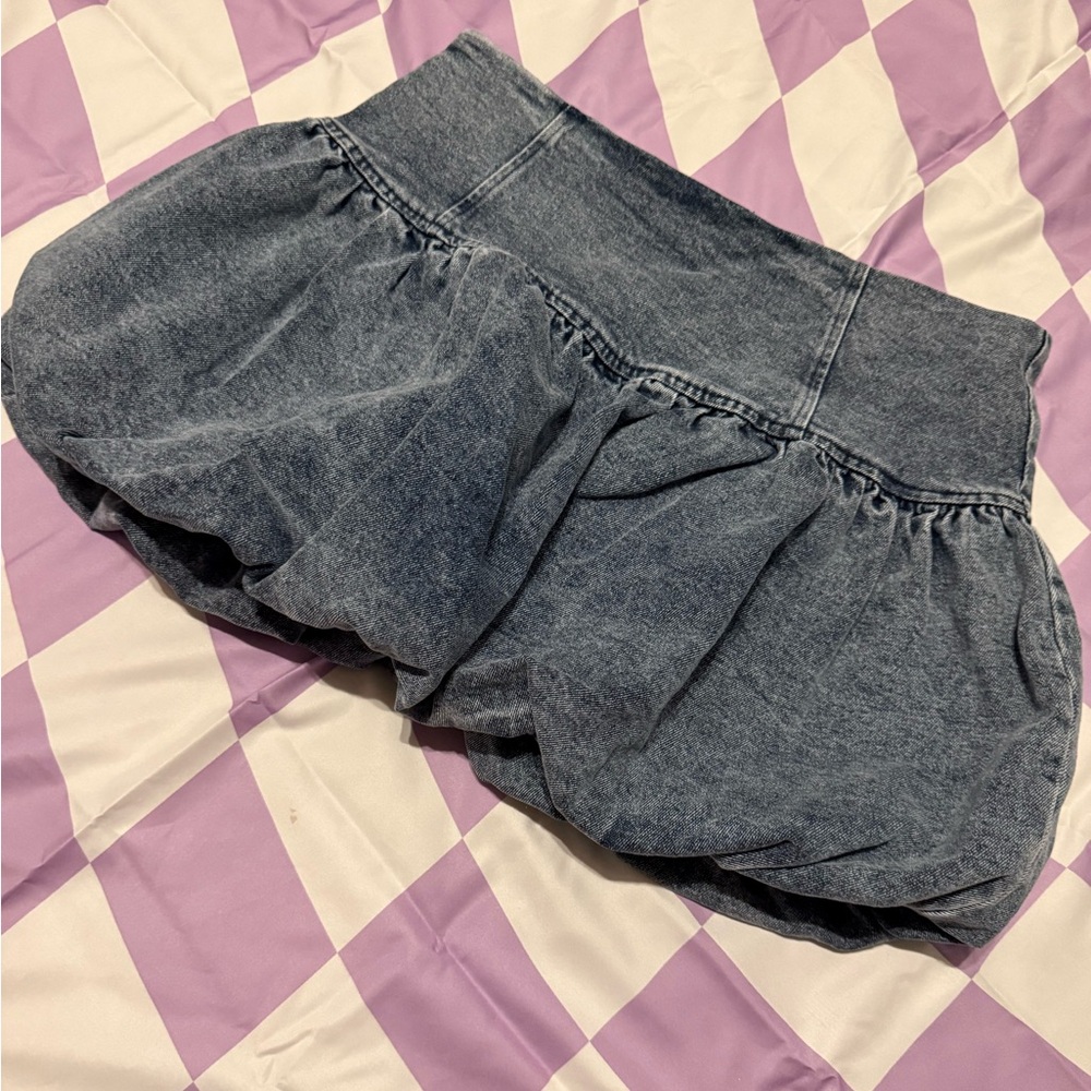 Le Lis Denim Bubble Skirt | Acid Wash 80s Style Mini Skirt | Small